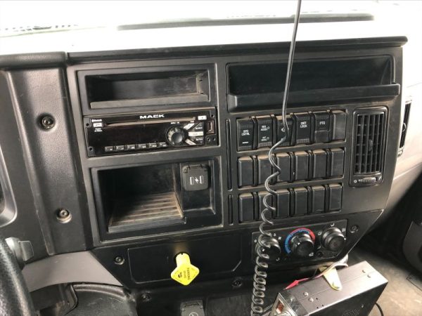 2021 MACK MD742 - Excel Truck Group