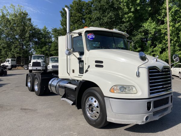 2015 MACK 600 - Excel Truck Group