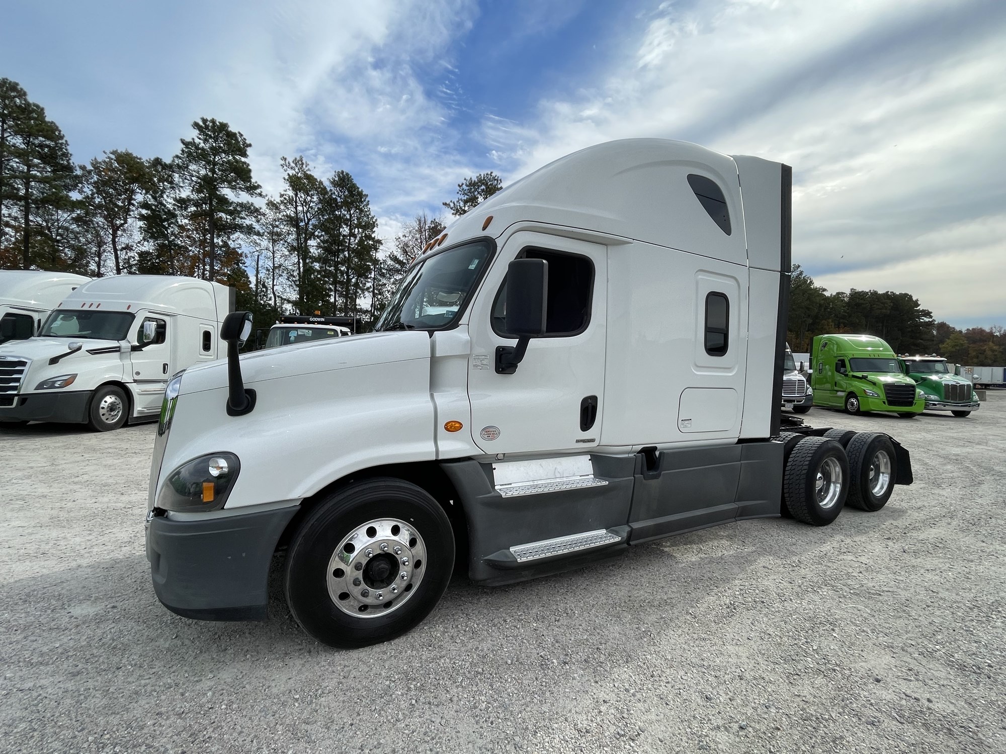 Freightliner Cascadia Evolution - Excel Truck Group