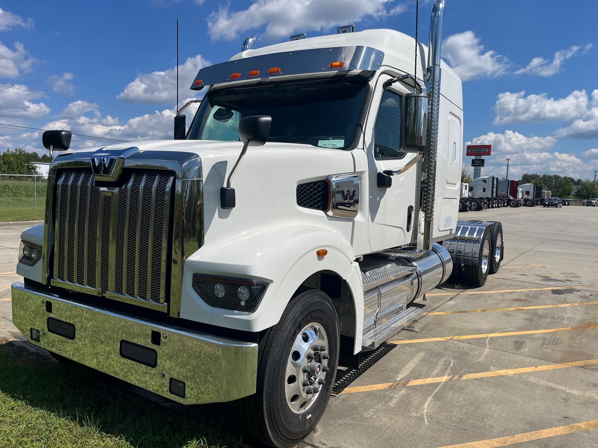 2024 Western Star 49x Sleeper Buy Stores