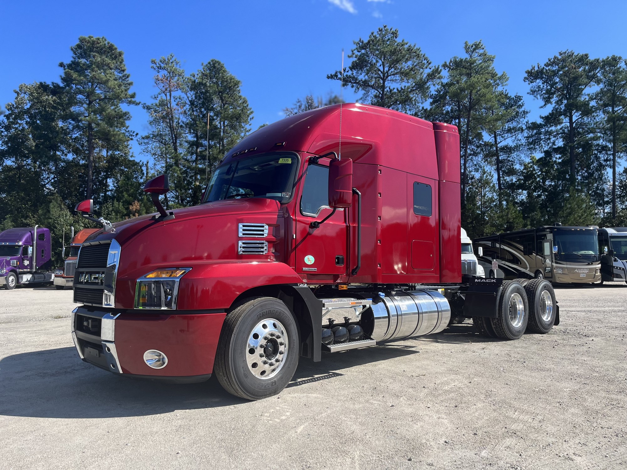 New Trucks - Excel Truck Group