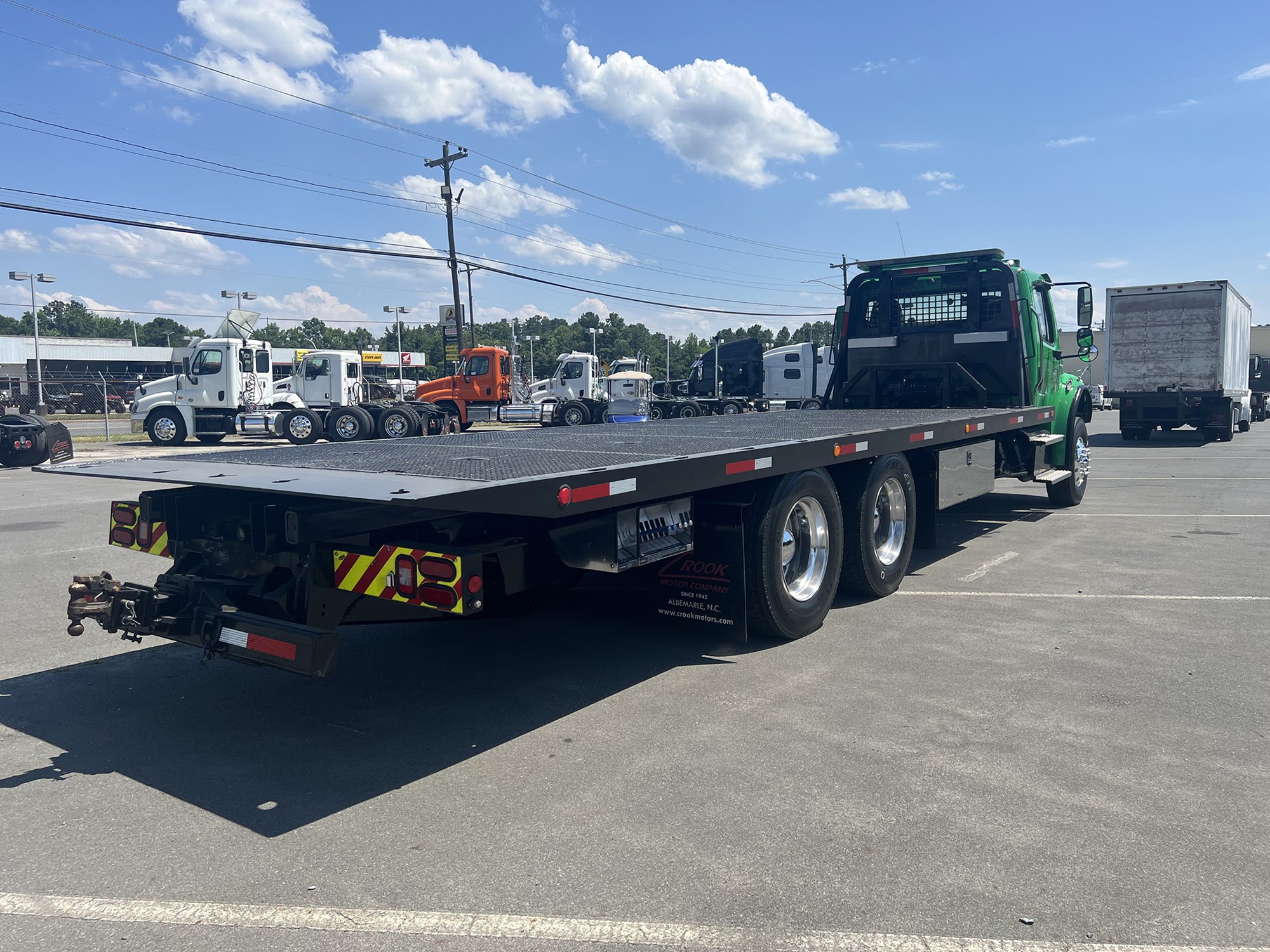 2017 FREIGHTLINER M2 - image 5 of 6