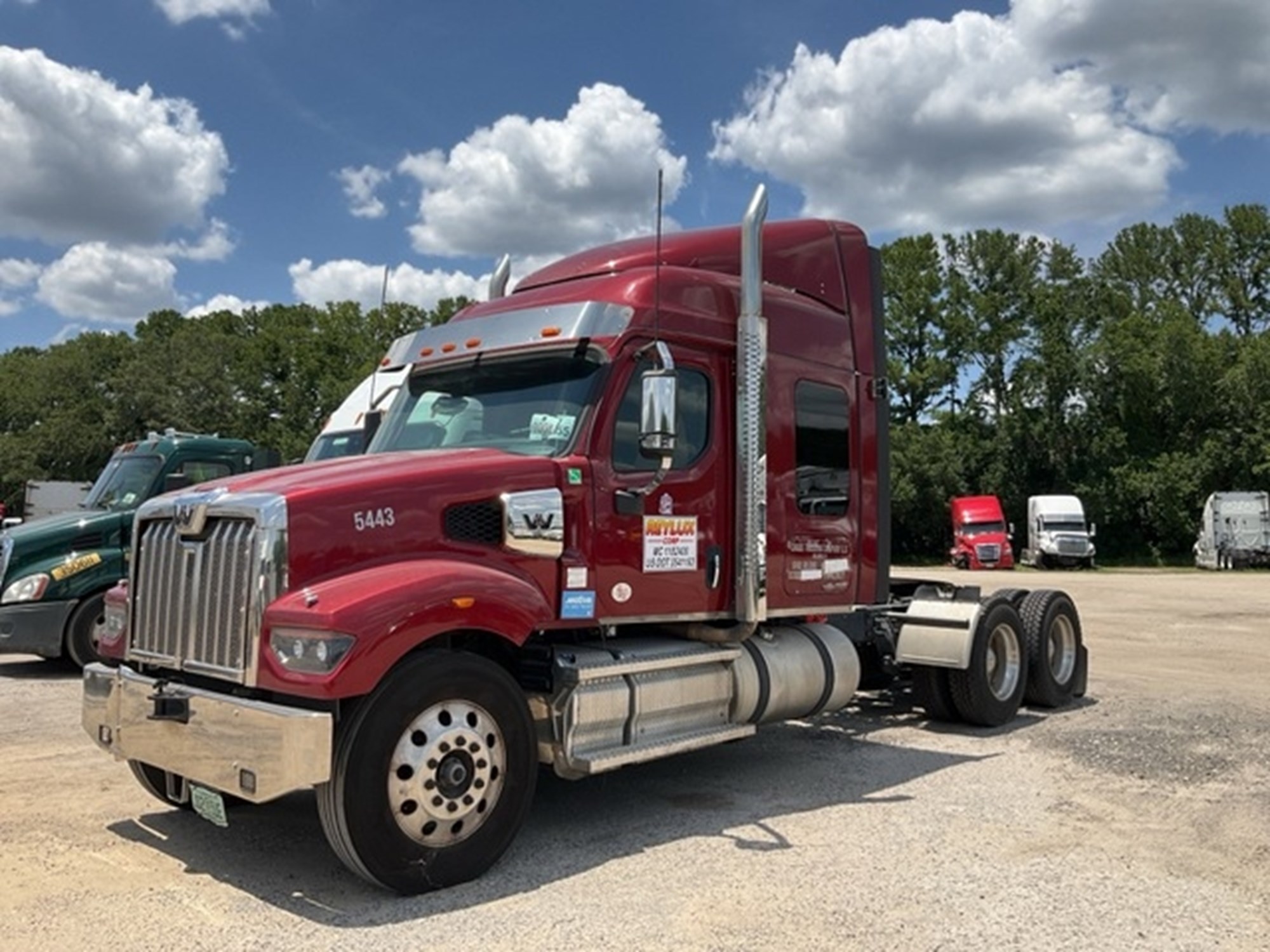 2022 Western Star 49X - image 1 of 6