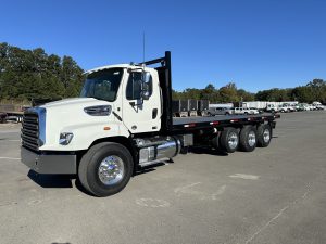 2018 Freightliner 114SD 1729177097219