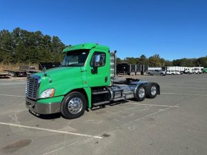 2018 Freightliner Cascadia 125 1729182219231