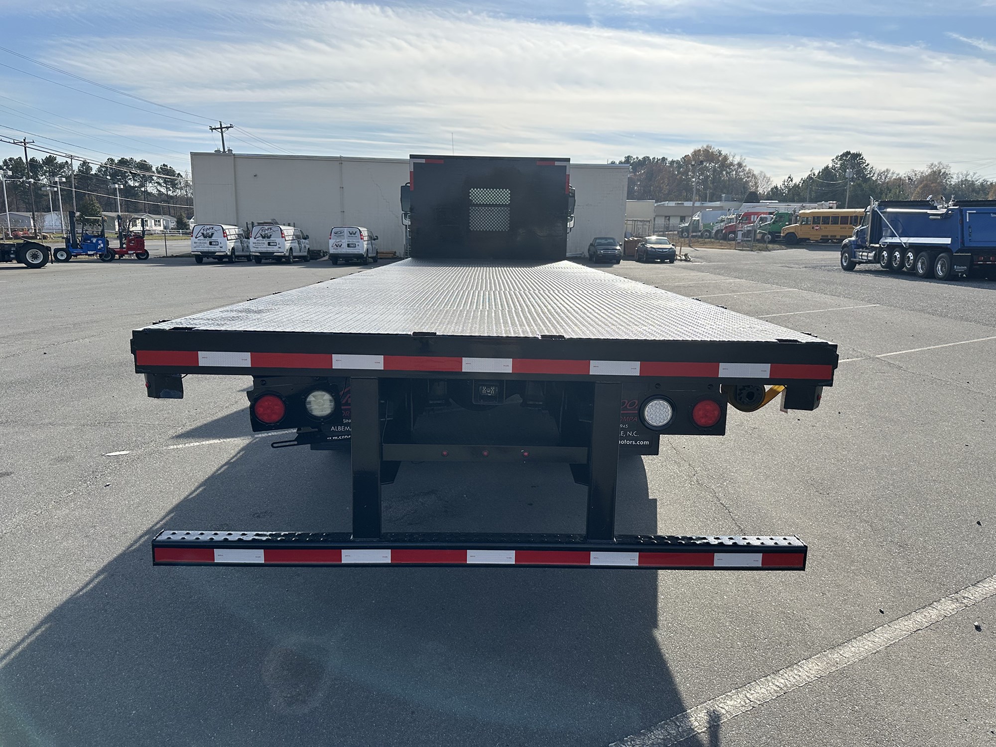 2018 Freightliner M2 - image 5 of 6