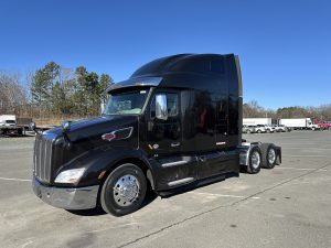 2021 Peterbilt 579 1735852753880