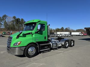 2019 Freightliner Cascadia 116 1735852987688