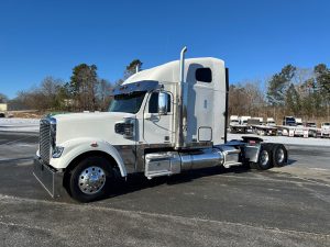 2011 Freightliner Coronado 132 1737560997172