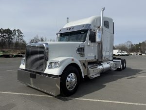 2011 Freightliner Coronado 132 1739912162613