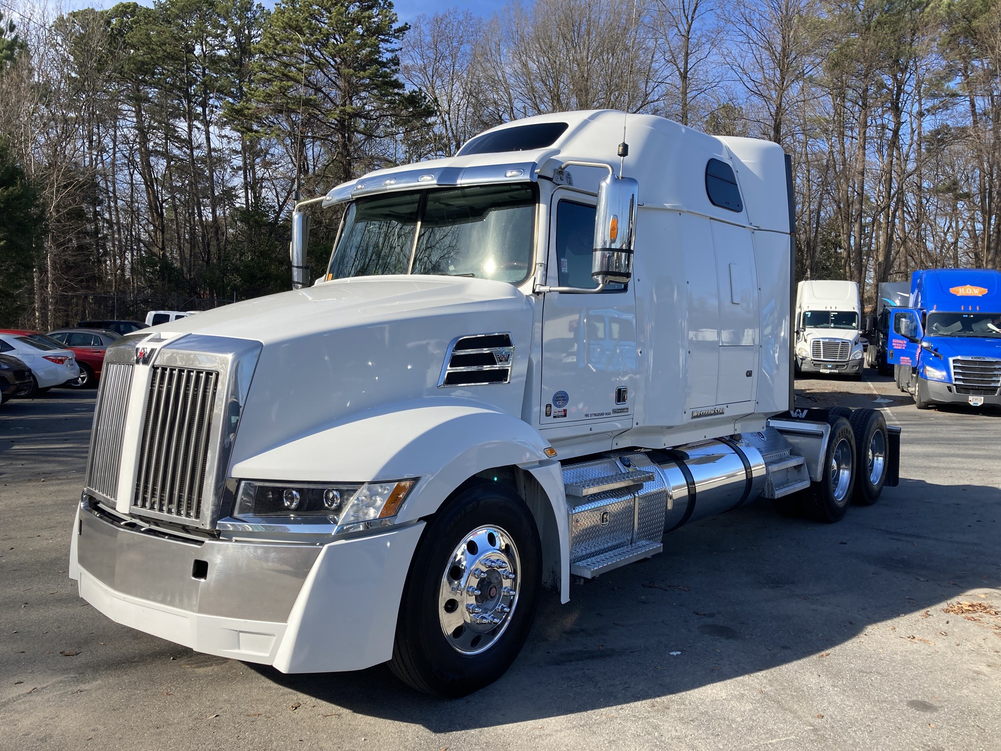 2020 Western Star Tr 5700 - image 1 of 5