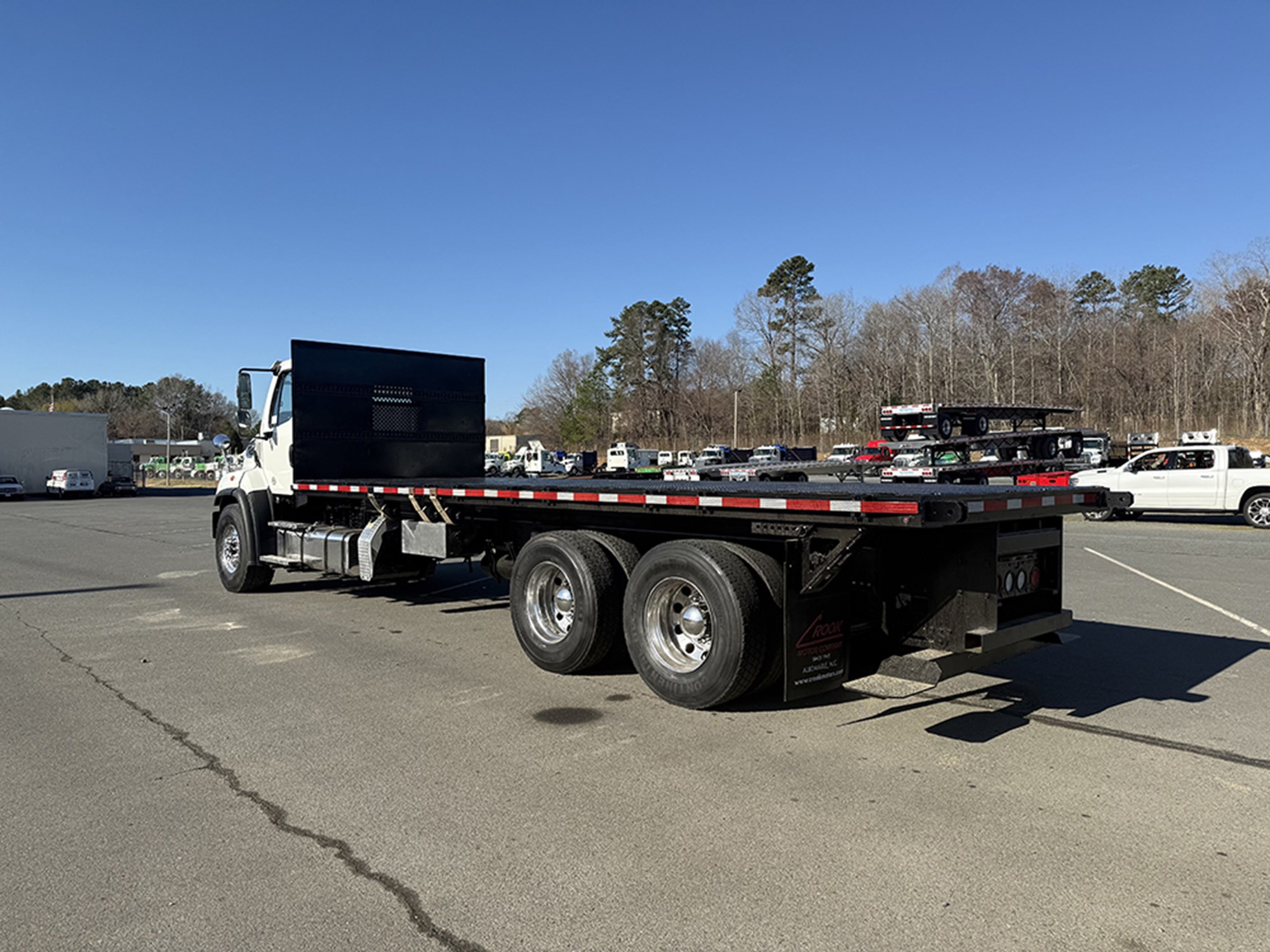 2019 Freightliner 114SD - image 6 of 6