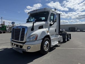 2014 Freightliner Cascadia 1742302655963