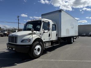 2018 Freightliner M2 1742302728215