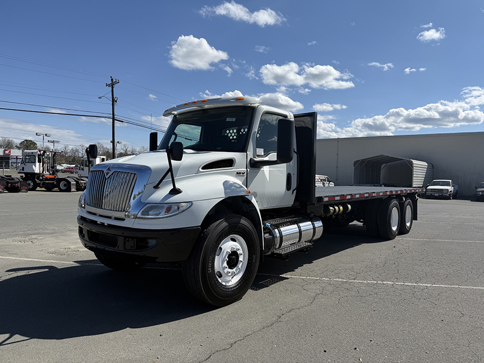 2019 International MV607 - image 1 of 6