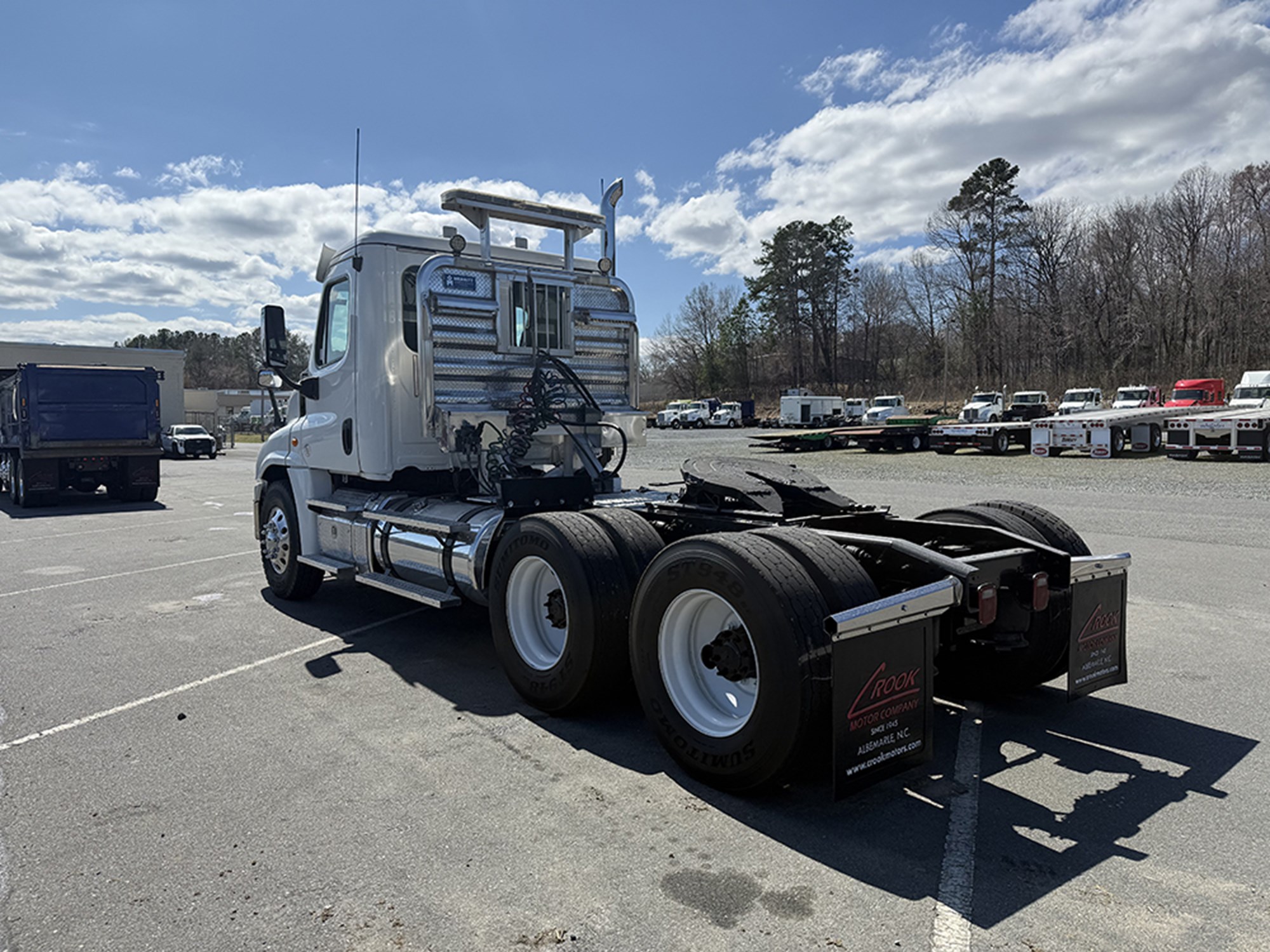 2018 Freightliner Cascadia 125 - image 6 of 6