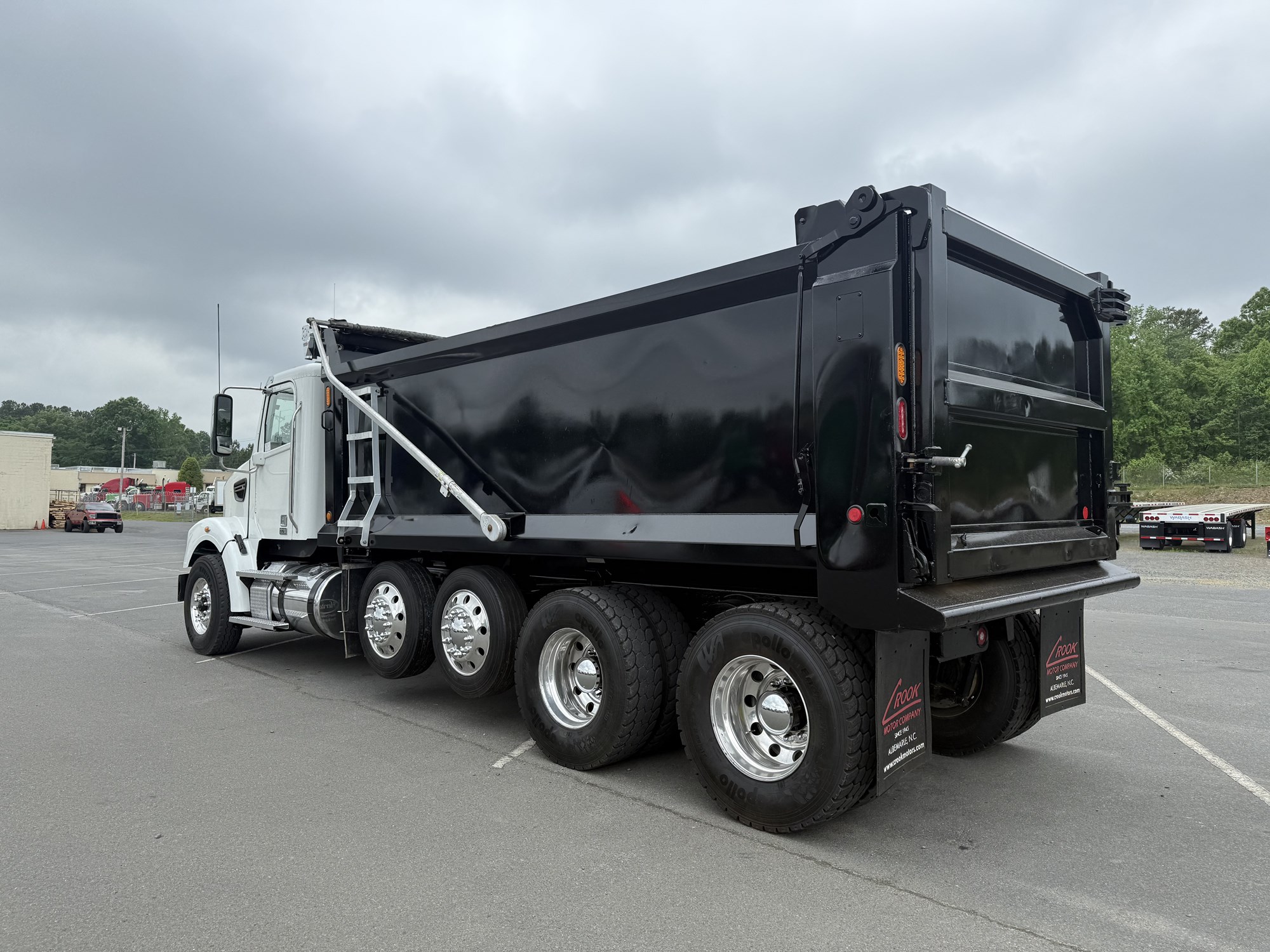 2023 FTL 122SD - image 4 of 6