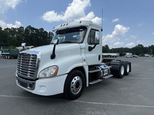 2016 Freightliner Cascadia 125 1752000847450