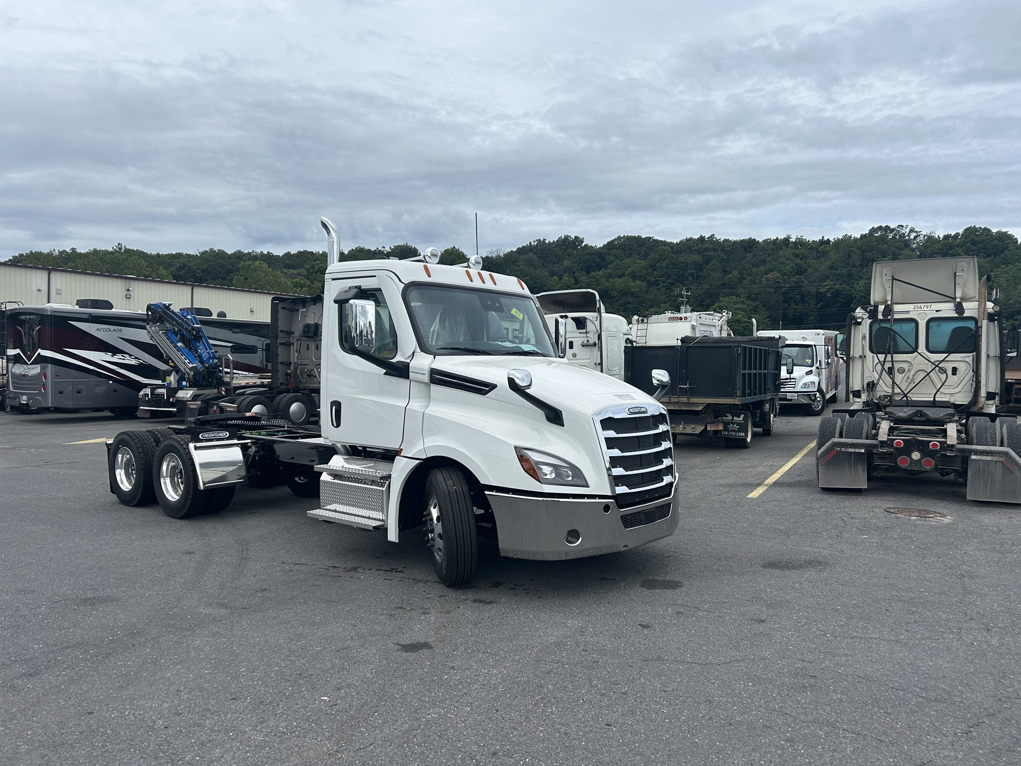 2026 Freightliner PT126DC - image 2 of 4