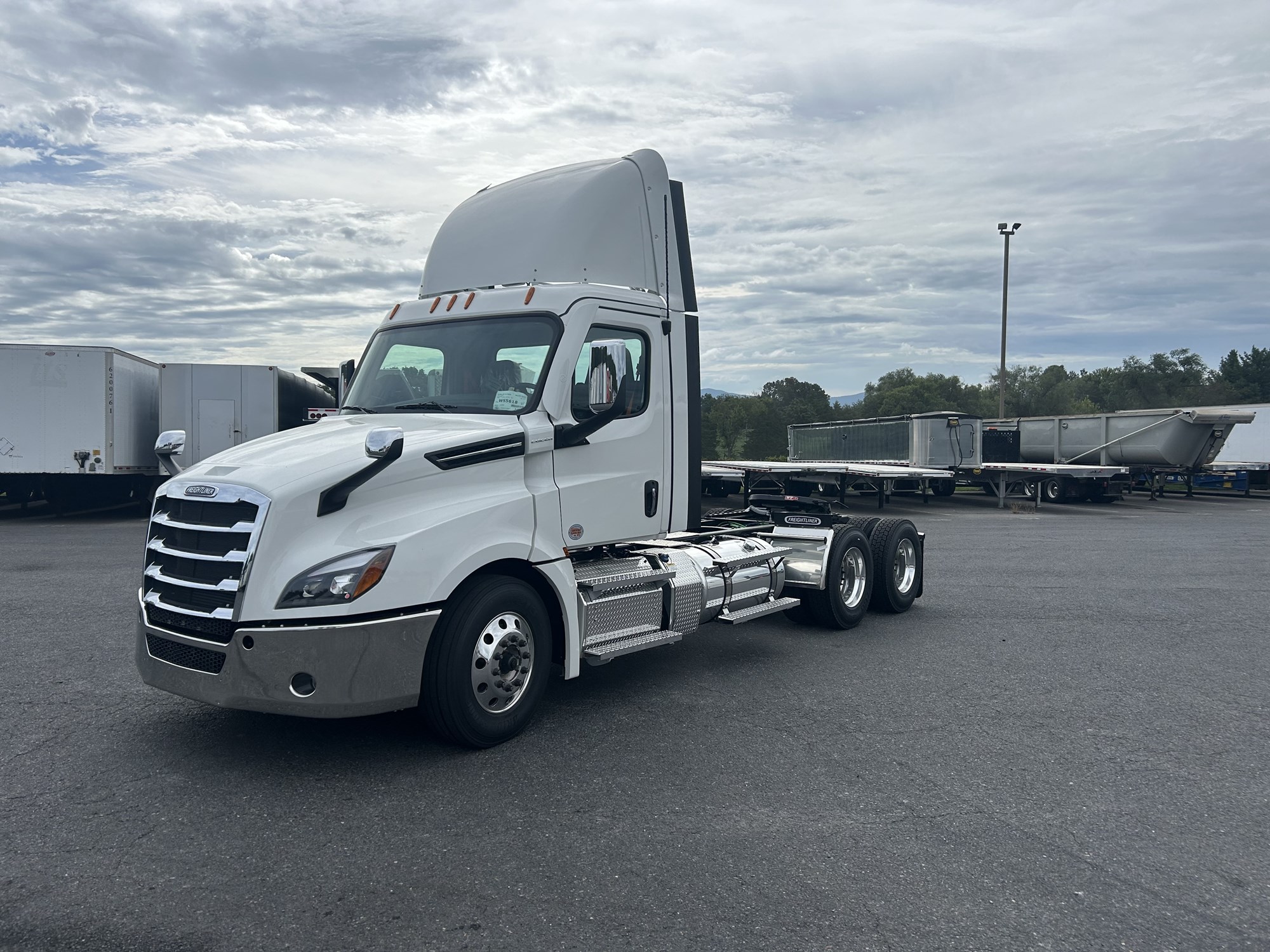 2026 Freightliner PT126DC - image 1 of 4