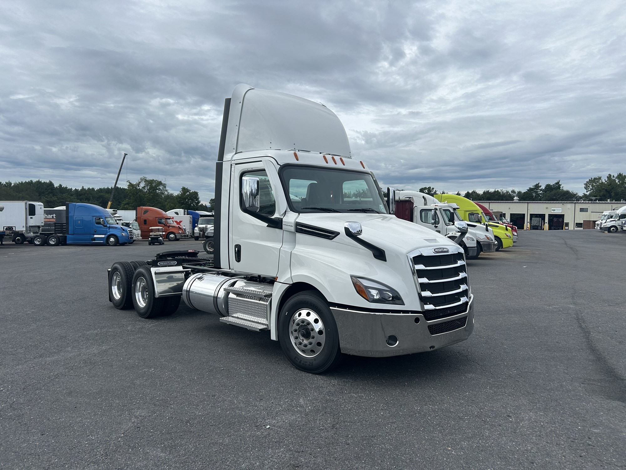 2026 Freightliner PT126DC - image 2 of 4