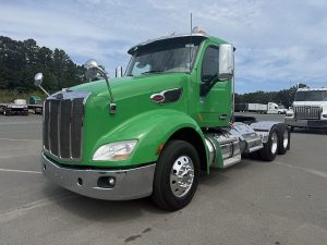 2019 Peterbilt 579 1756232016212