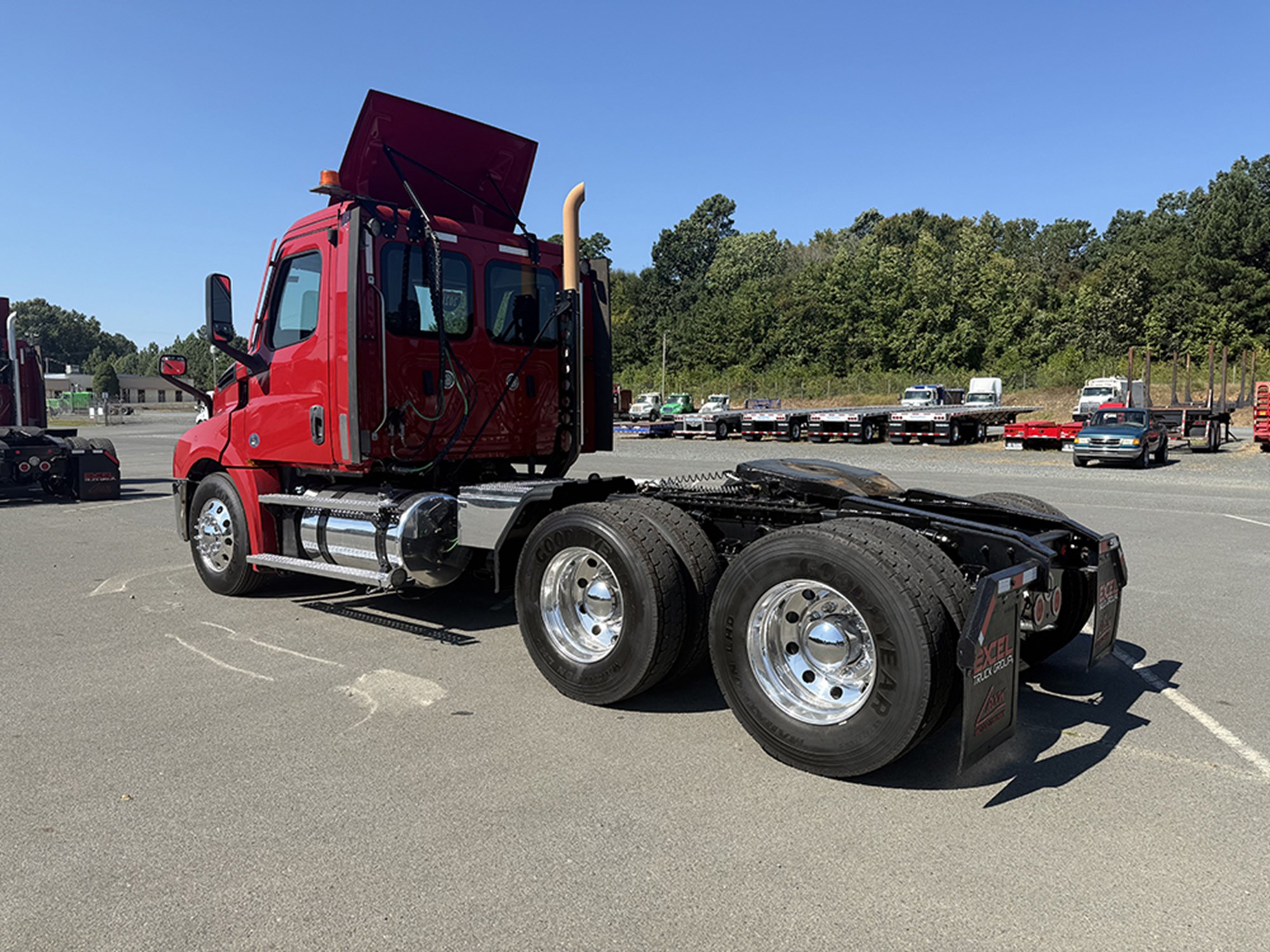 2021 Freightliner Cascadia 126 - image 6 of 6
