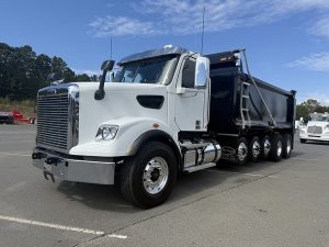 2023 Freightliner 122SD 1759350375983