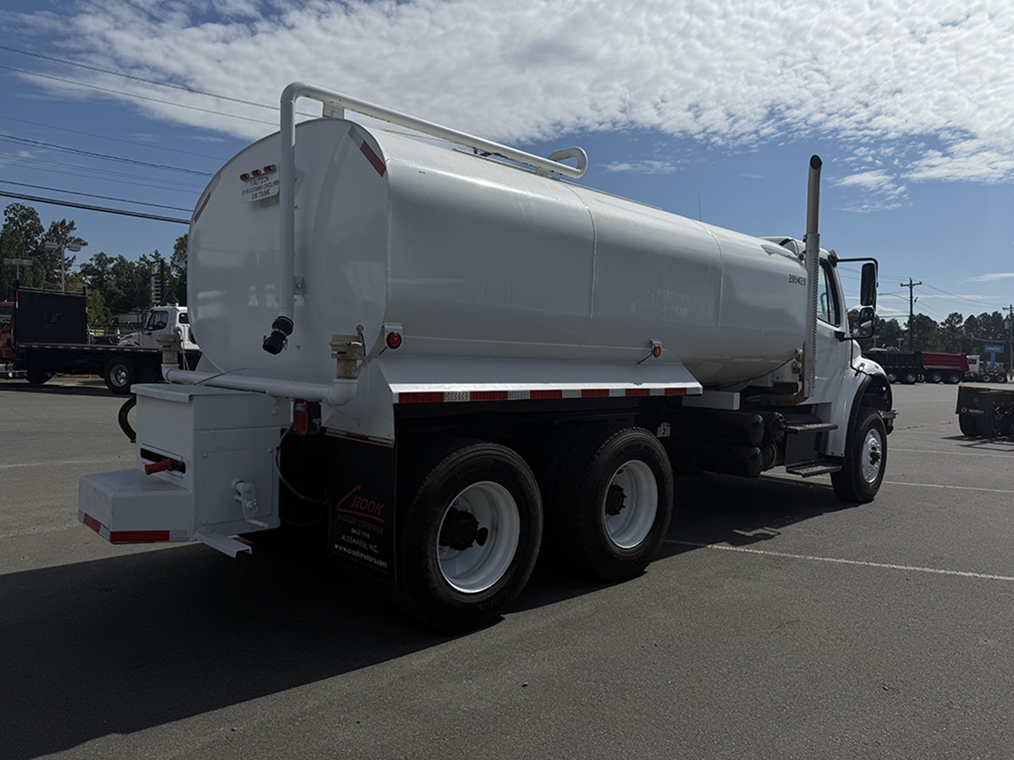2019 Freightliner M2 - image 4 of 6