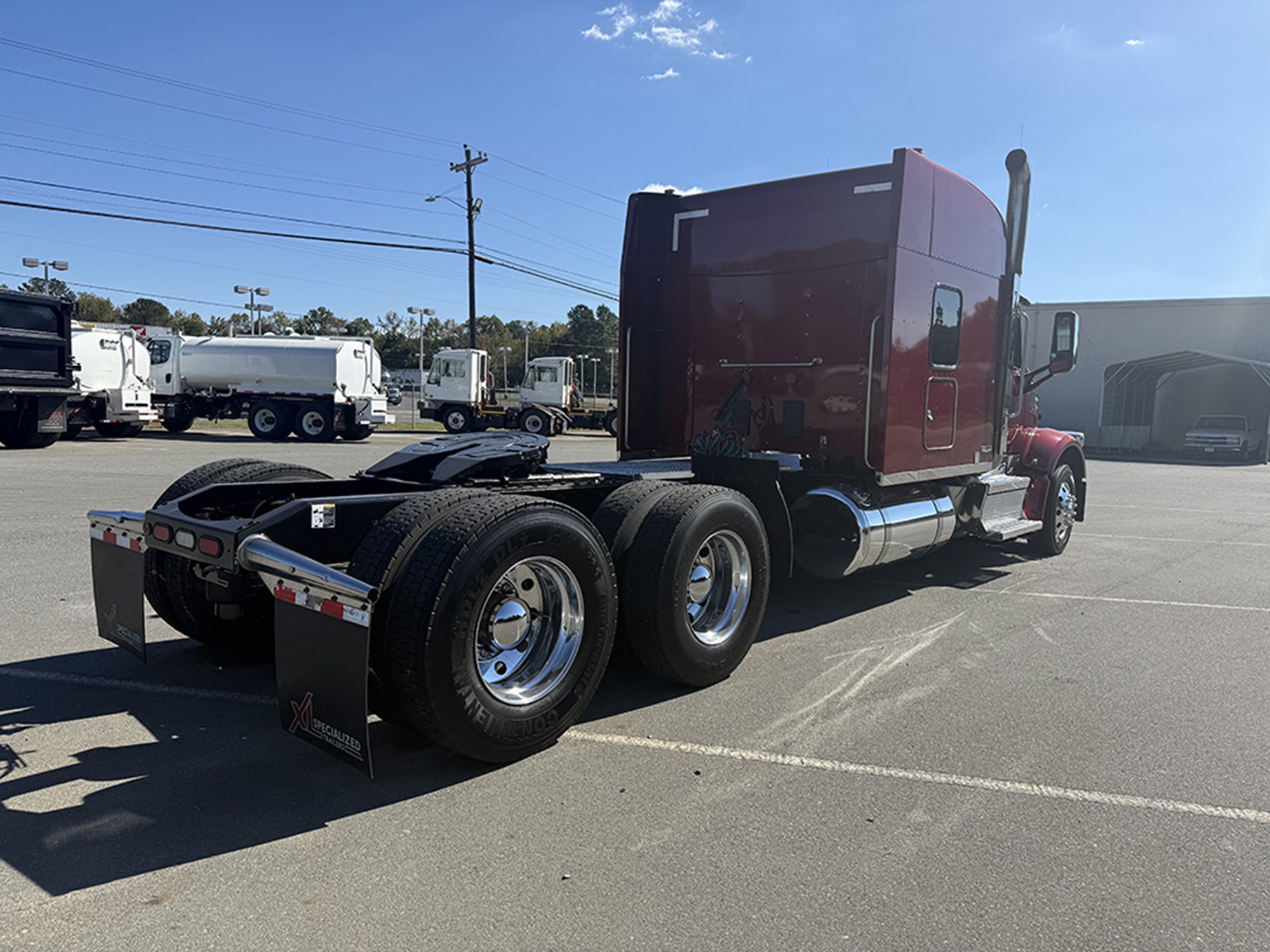 2019 Peterbilt 567 - image 4 of 6