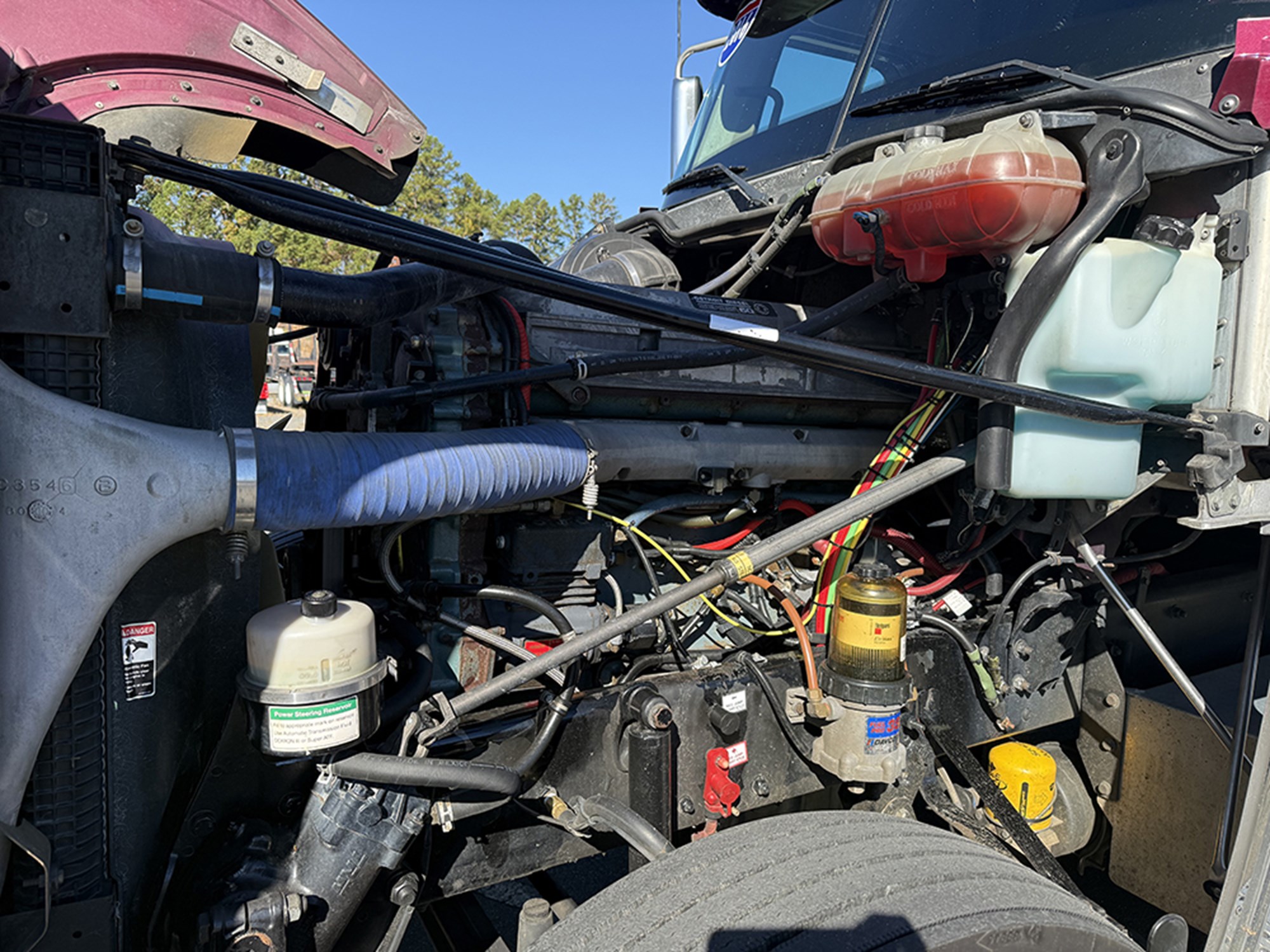 2016 Freightliner CC132 Coronado 1761924114976 2016 Freightliner CC132 Coronado 1761924114976