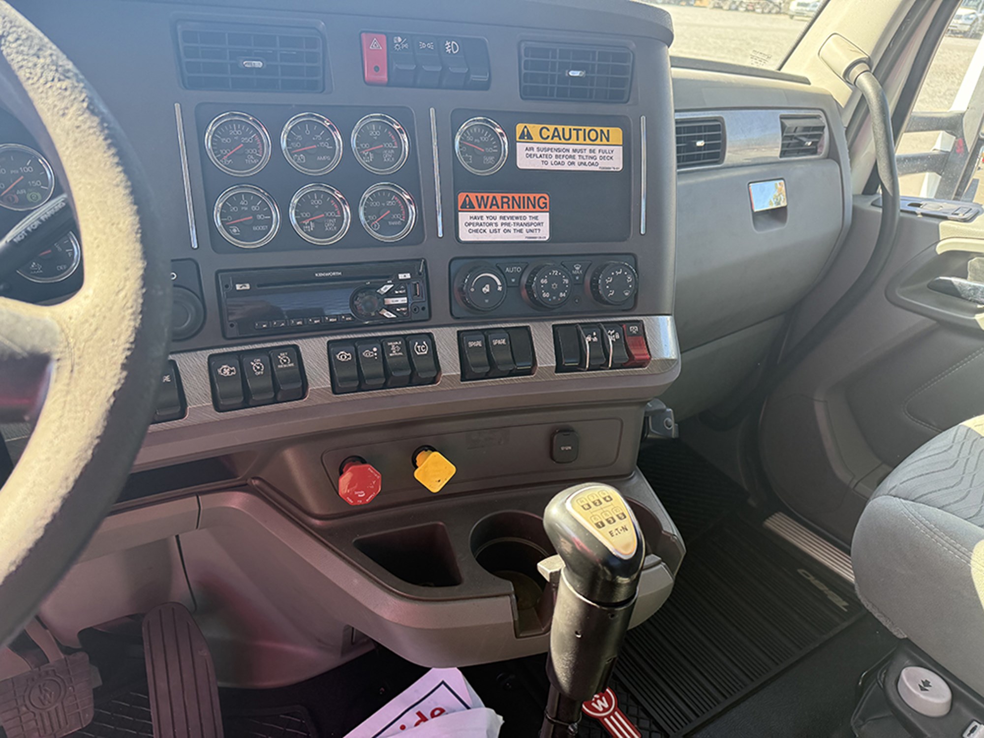 2017 Kenworth T880 1762363618294 2017 Kenworth T880 1762363618294