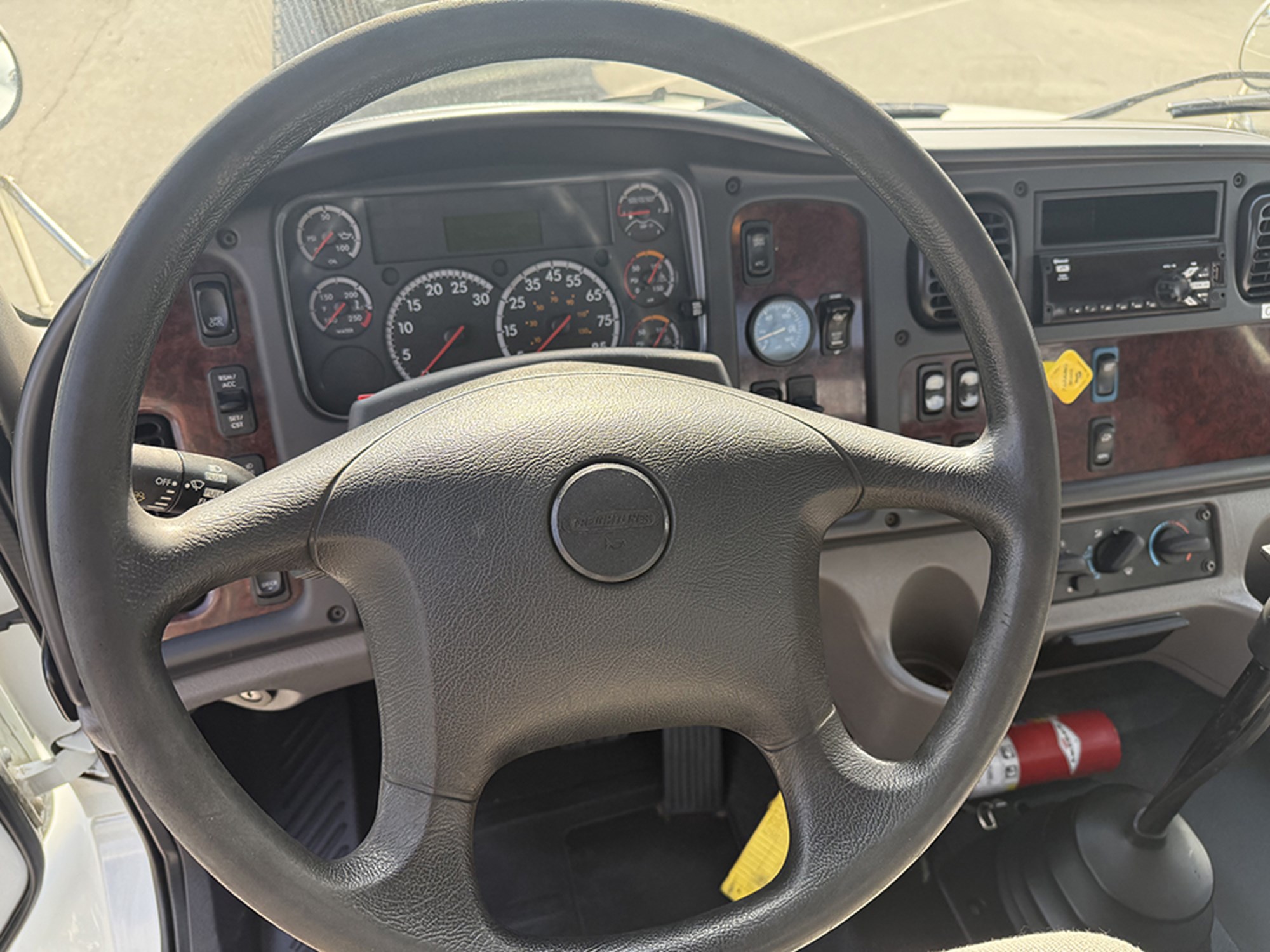 2020 Freightliner M2 1762542878323 2020 Freightliner M2 1762542878323