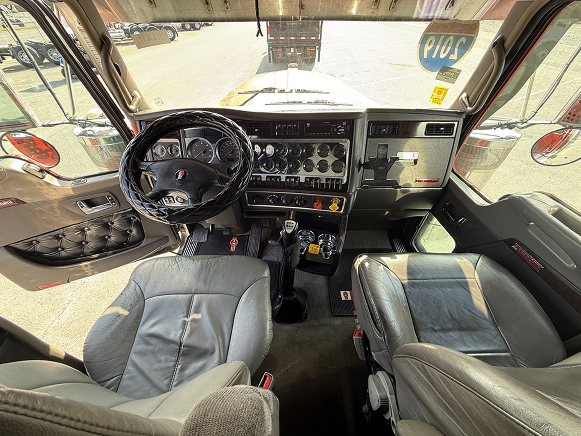 2019 Kenworth W9 Series 1762542962589 2019 Kenworth W9 Series 1762542962589