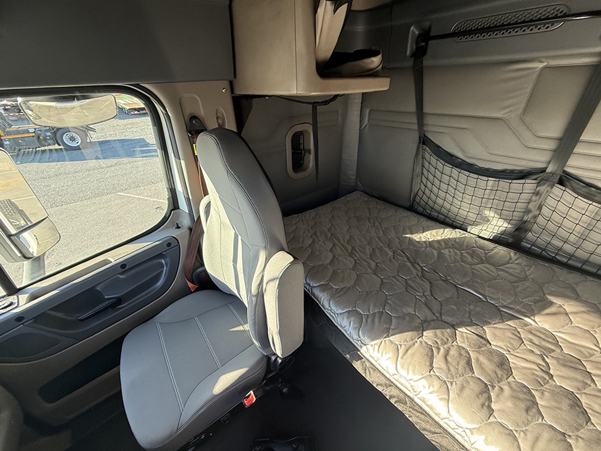 2019 Freightliner Cascadia 113 1762981673015 2019 Freightliner Cascadia 113 1762981673015