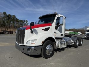 2016 Peterbilt 579 1764002672156