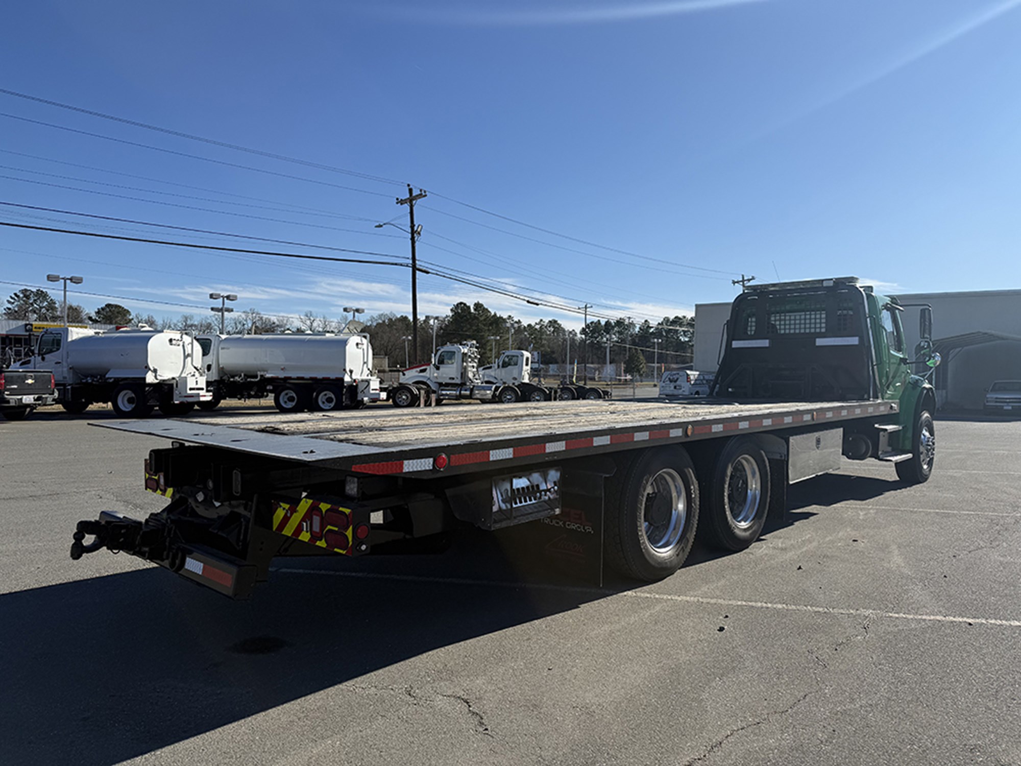 2018 Freightliner M2106 2018 Freightliner M2106 - image 4 of 6