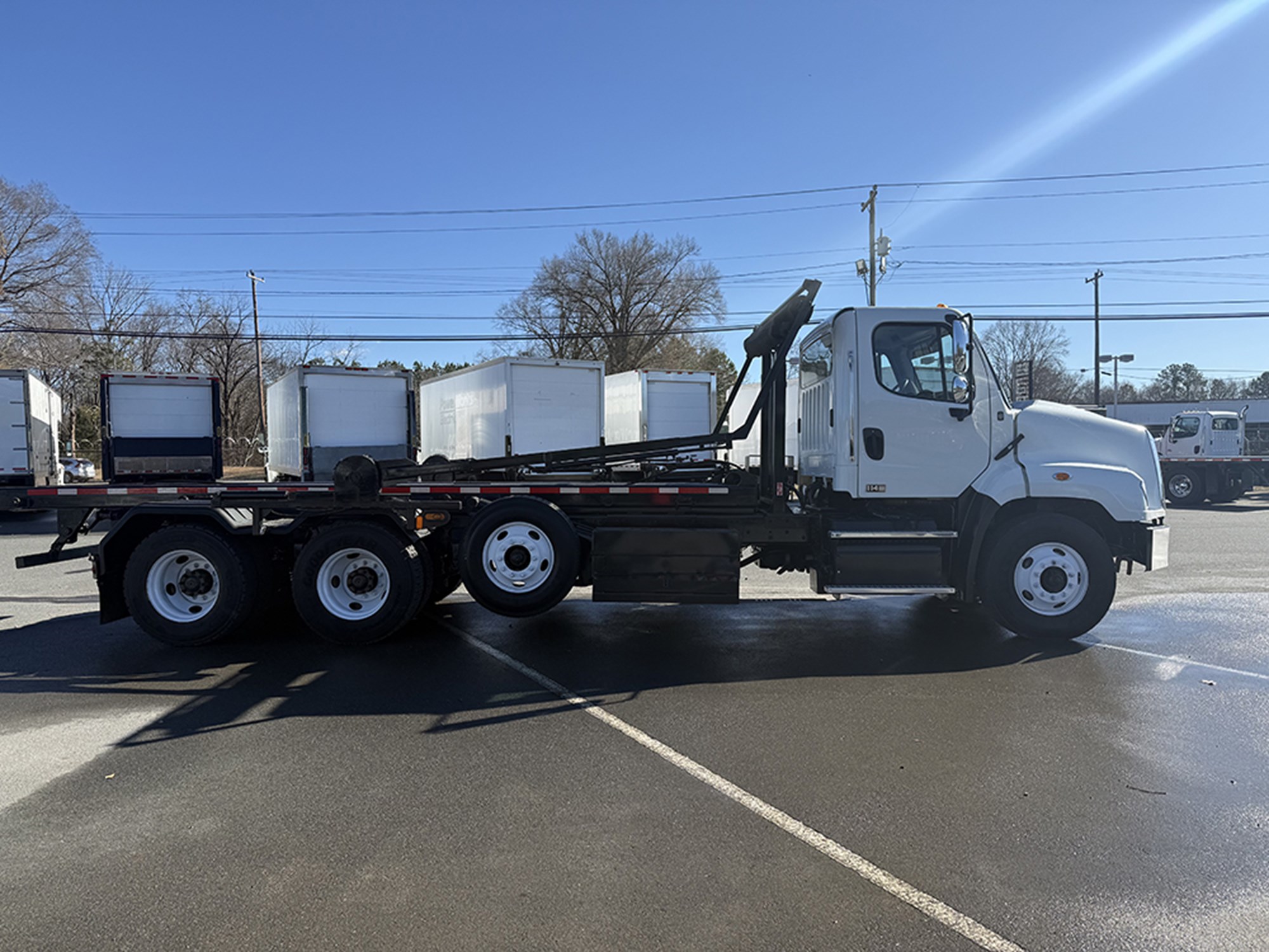 2019 Freightliner 114SD 2019 Freightliner 114SD - image 3 of 6