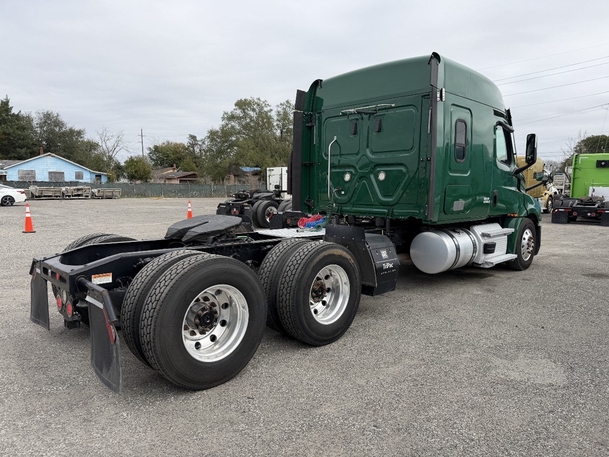 2020 Freightliner Cascadia 126 1768838015515 2020 Freightliner Cascadia 126 1768838015515