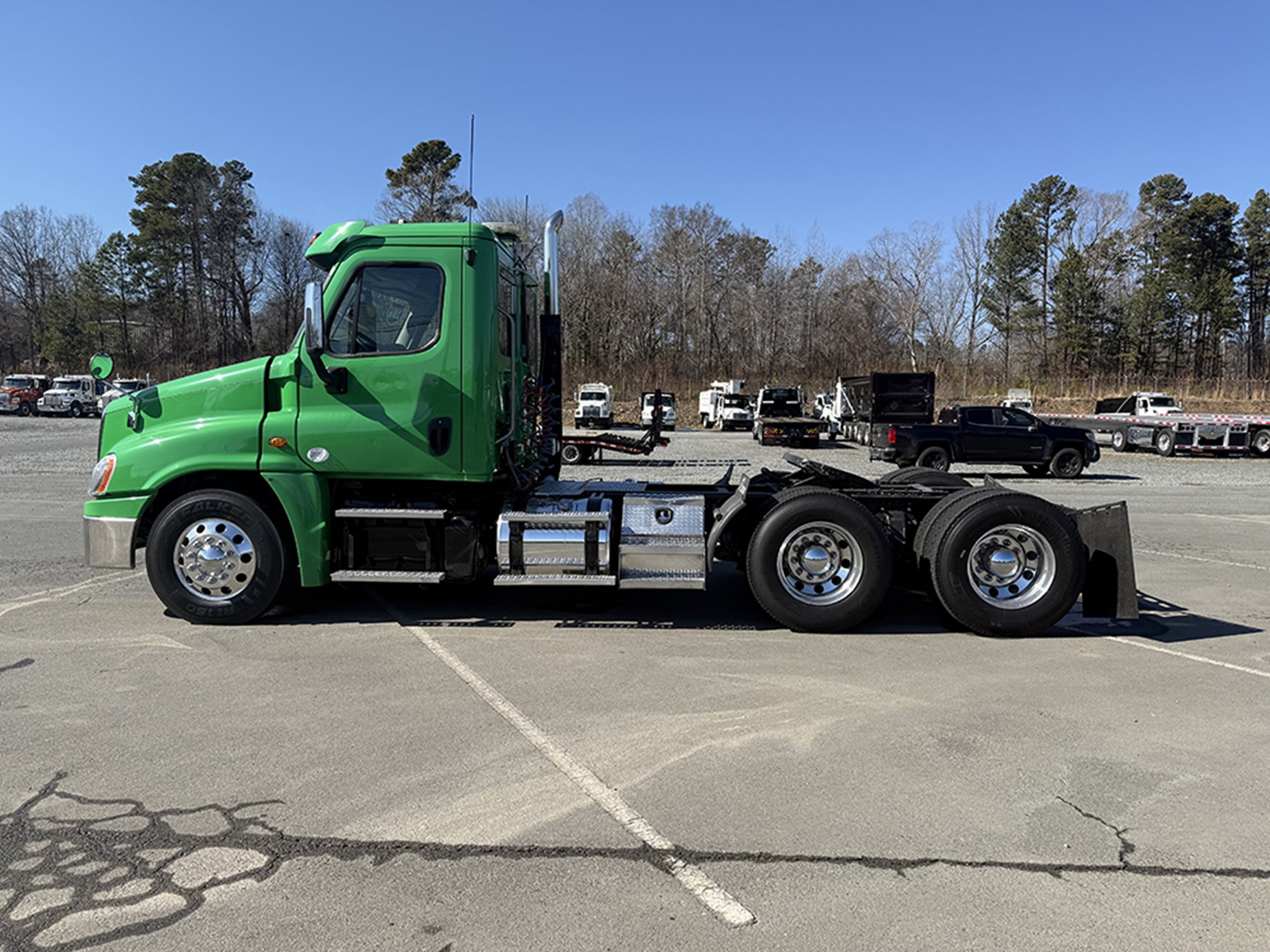 2016 Freightliner Cascadia 125 1769623474405 2016 Freightliner Cascadia 125 1769623474405
