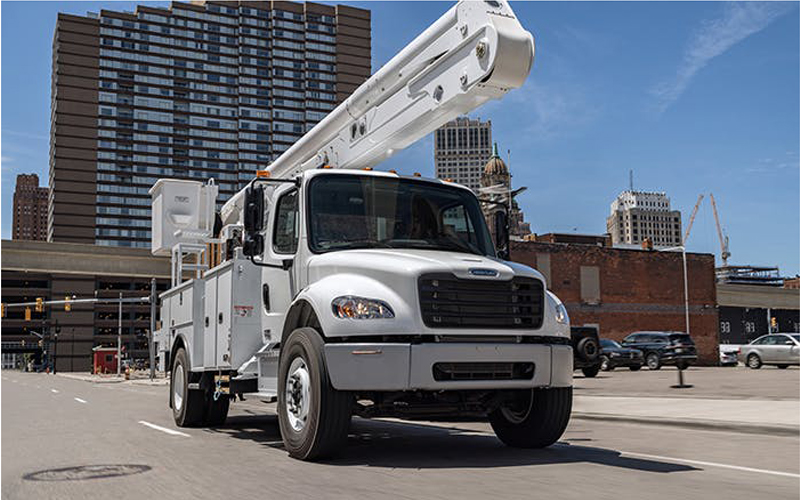 Freightliner M2 106 19844-ftc_42n_m2-106_applications_utility_700x470 Freightliner M2 106 19844-ftc_42n_m2-106_applications_utility_700x470