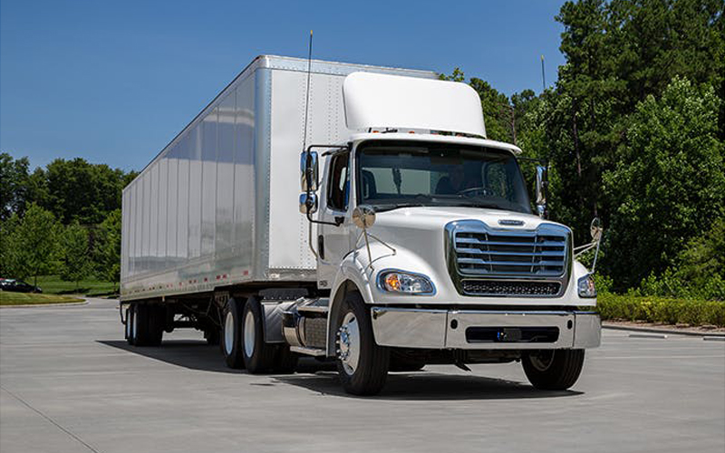 Freightliner M2 112 Plus Freightliner M2 112 Plus - image 3 of 6