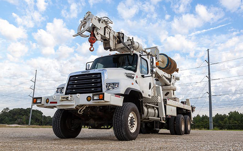 Freightliner 114SD Plus Freightliner 114SD Plus - image 5 of 6