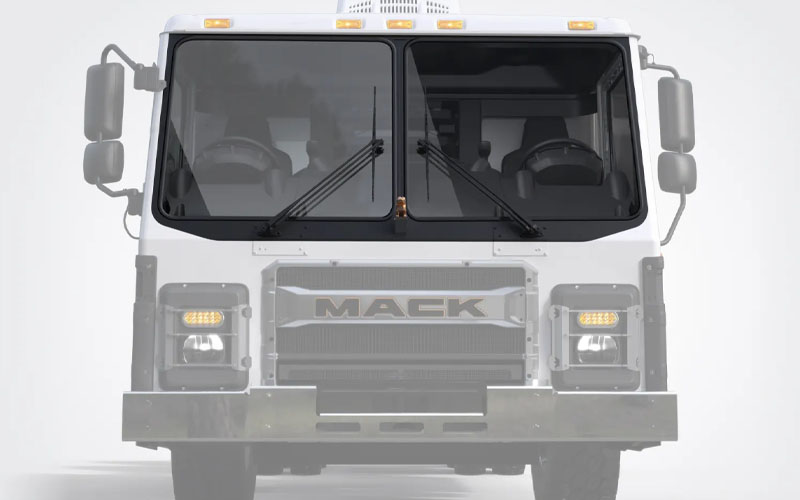 Mack Trucks LR Electric Mack Trucks LR Electric - image 3 of 5
