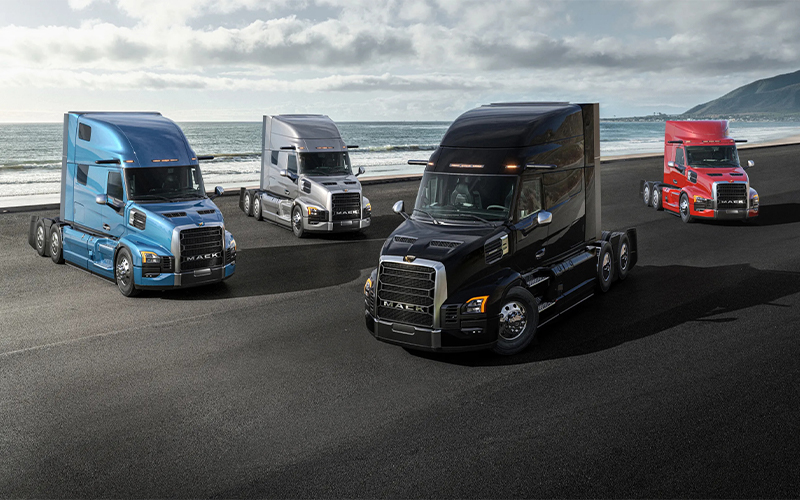 Mack Trucks Pioneerâ„¢ Mack Trucks Pioneerâ„¢ - image 2 of 3