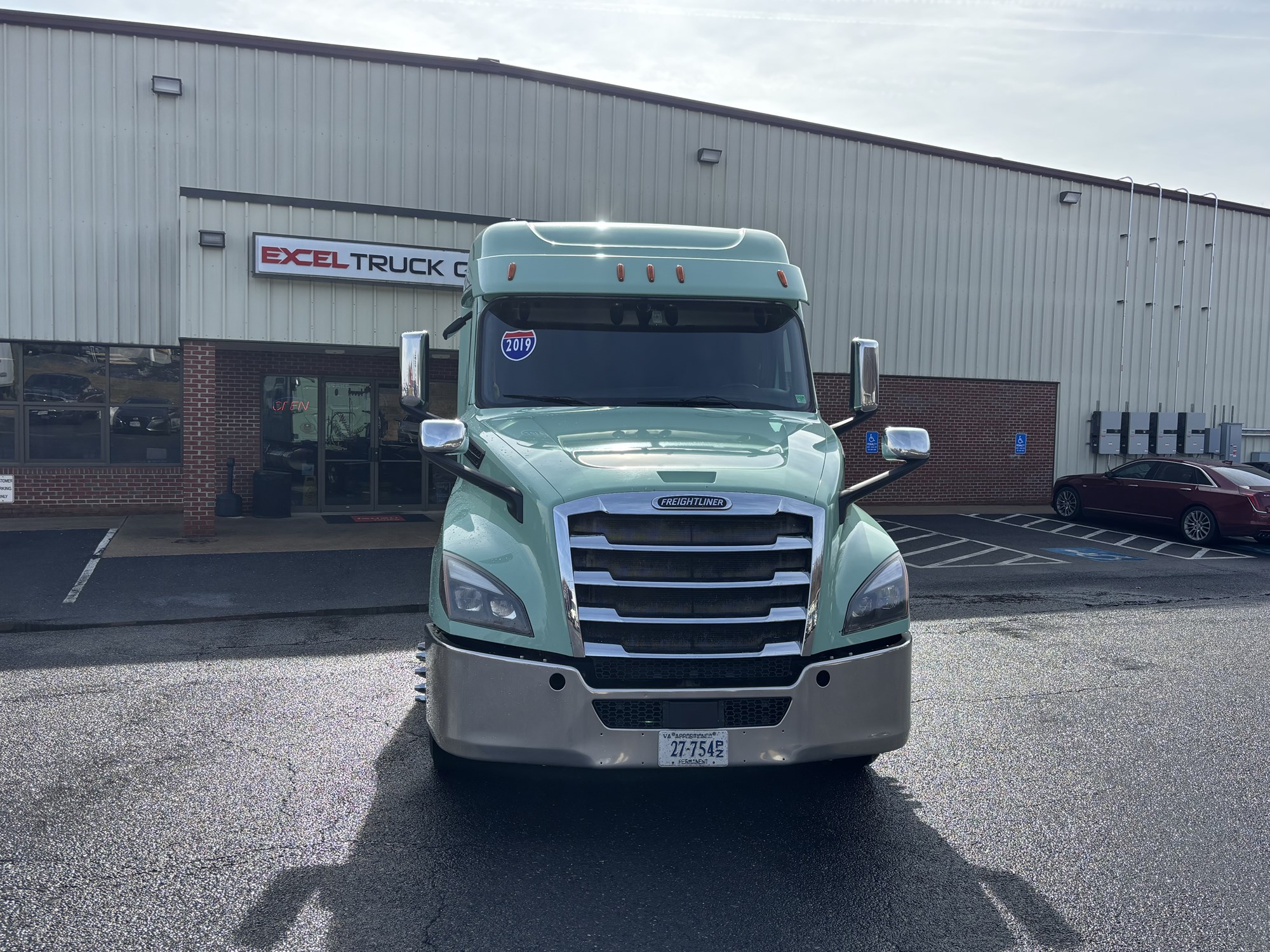 2019 FREIGHTLINER CASCADIA 126 1771623314720 2019 FREIGHTLINER CASCADIA 126 1771623314720