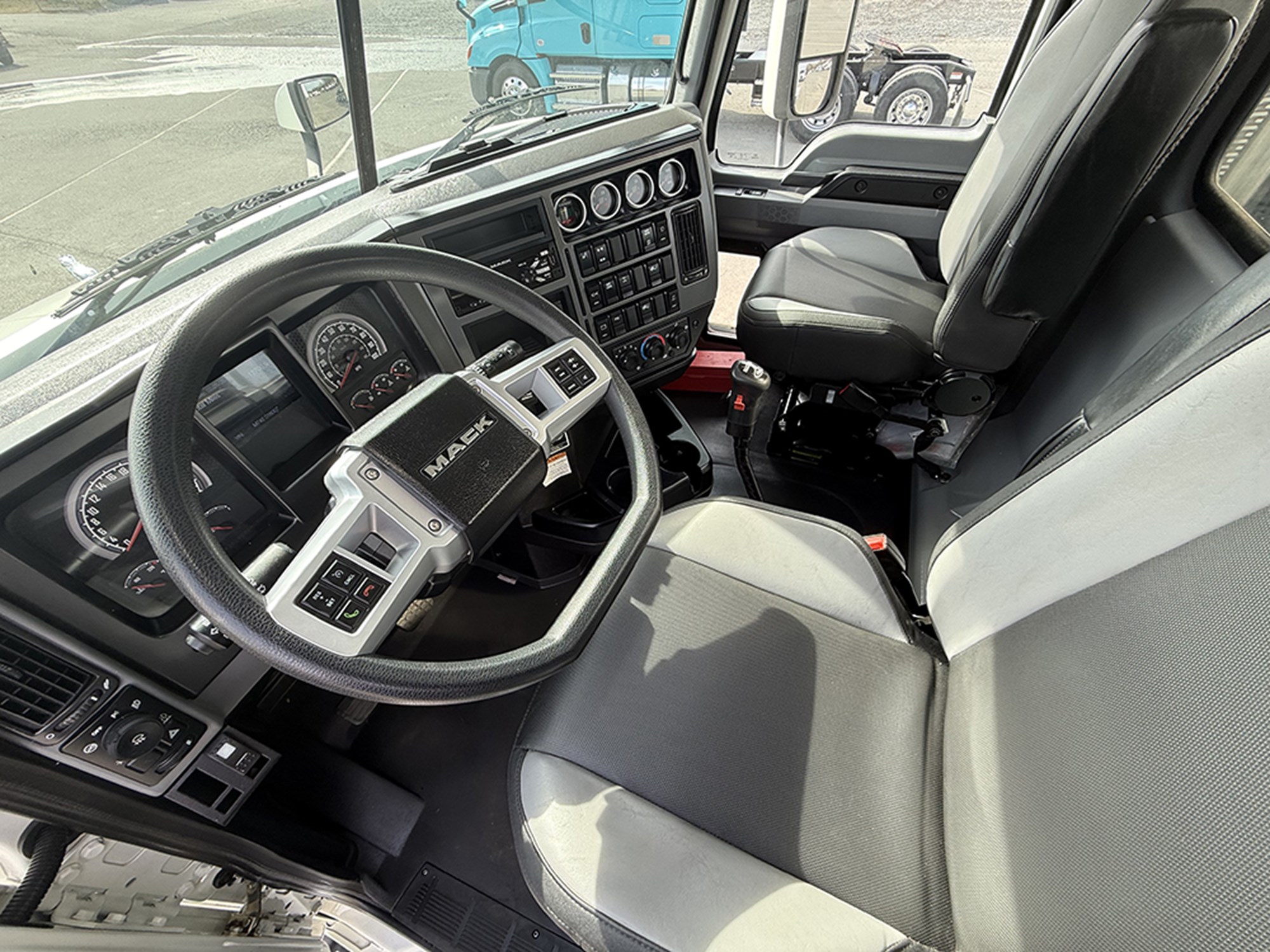 2020 Mack Anthem 1772055486485 2020 Mack Anthem 1772055486485