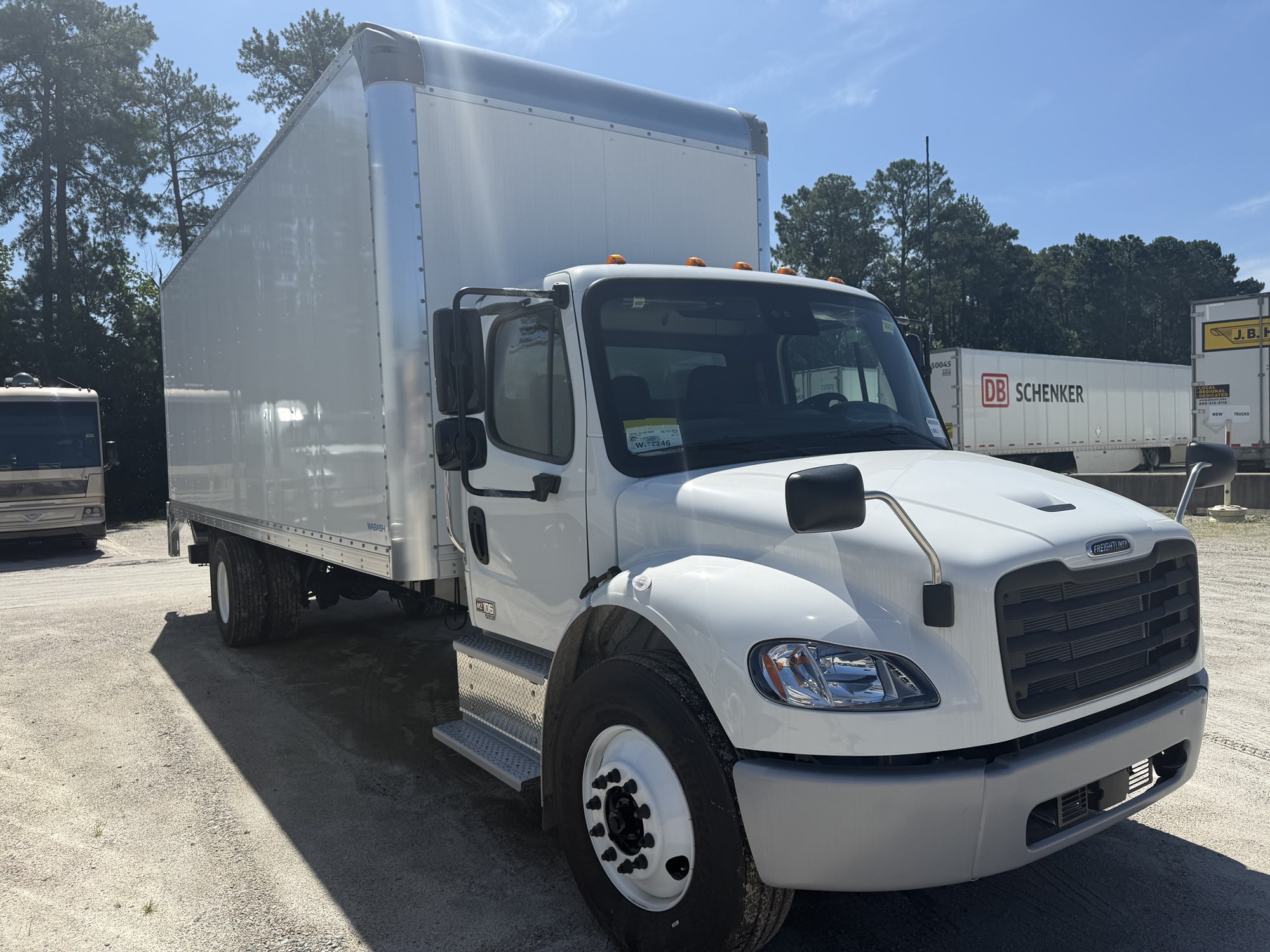 2026 Freightliner M2106 2026 Freightliner M2106 - image 1 of 4