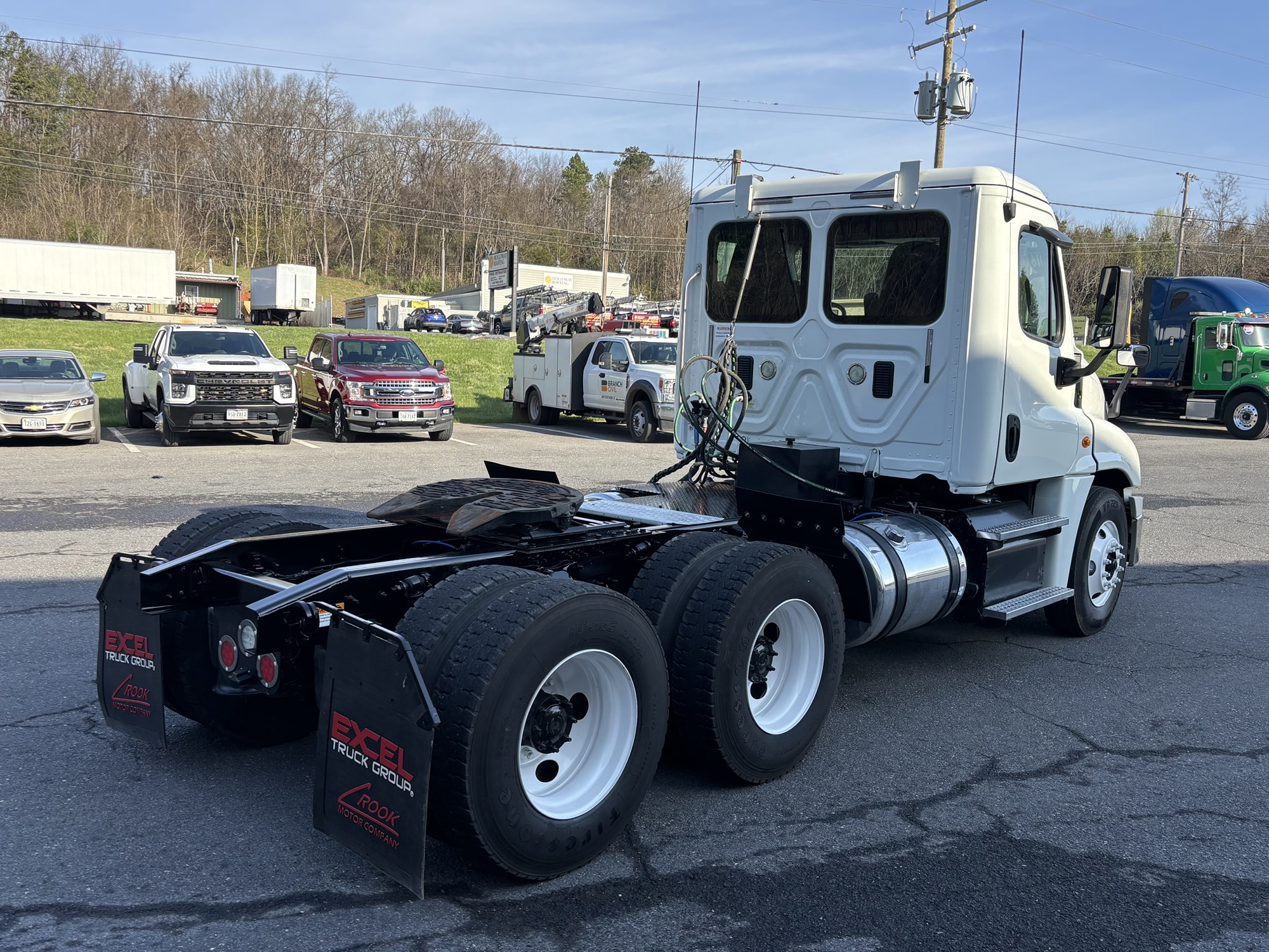 2016 Freightliner Cascadia 125 2016 Freightliner Cascadia 125 - image 5 of 6