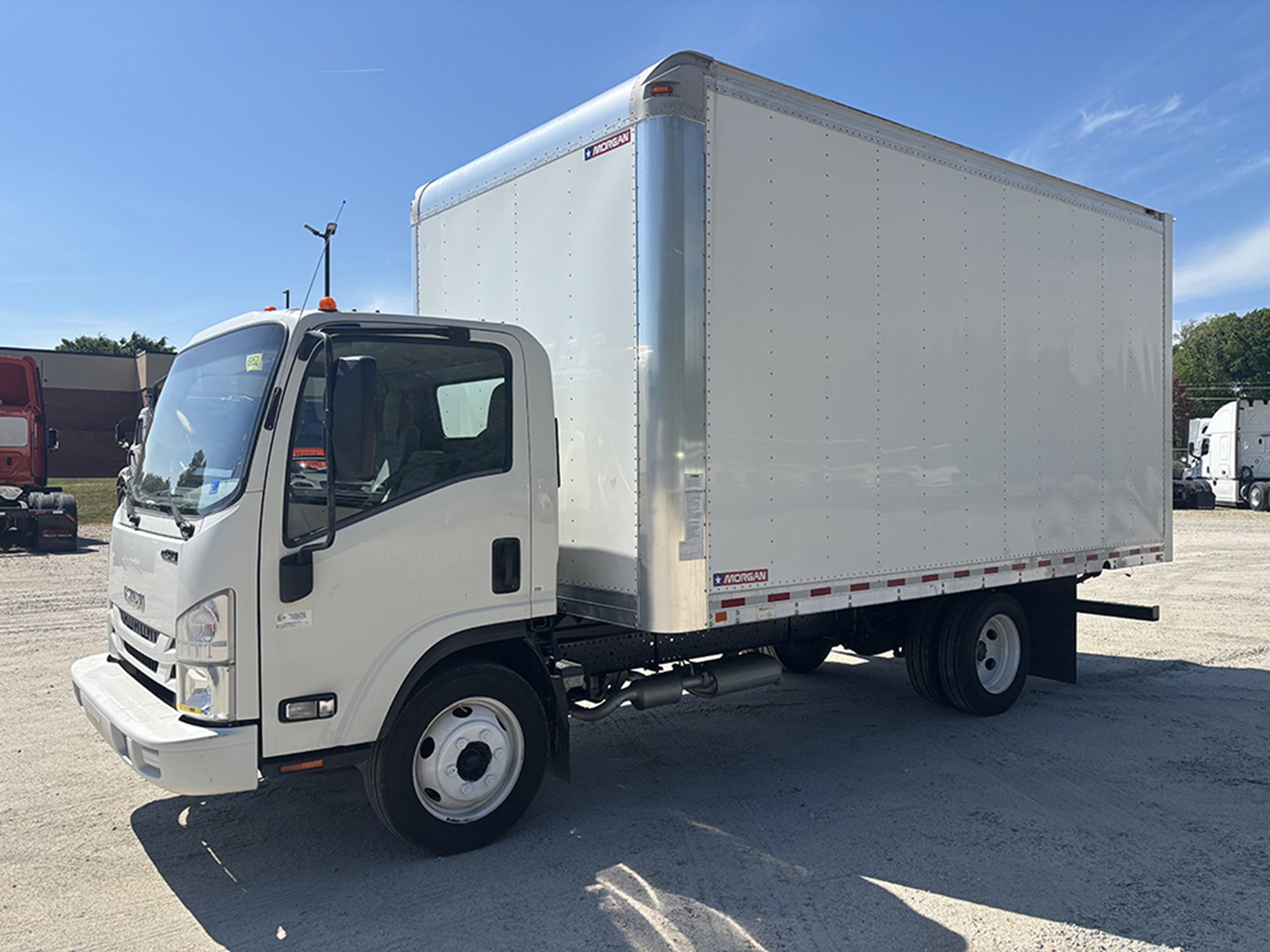 2018 Isuzu NPR/NPR-HD 2018 Isuzu NPR/NPR-HD - image 6 of 6